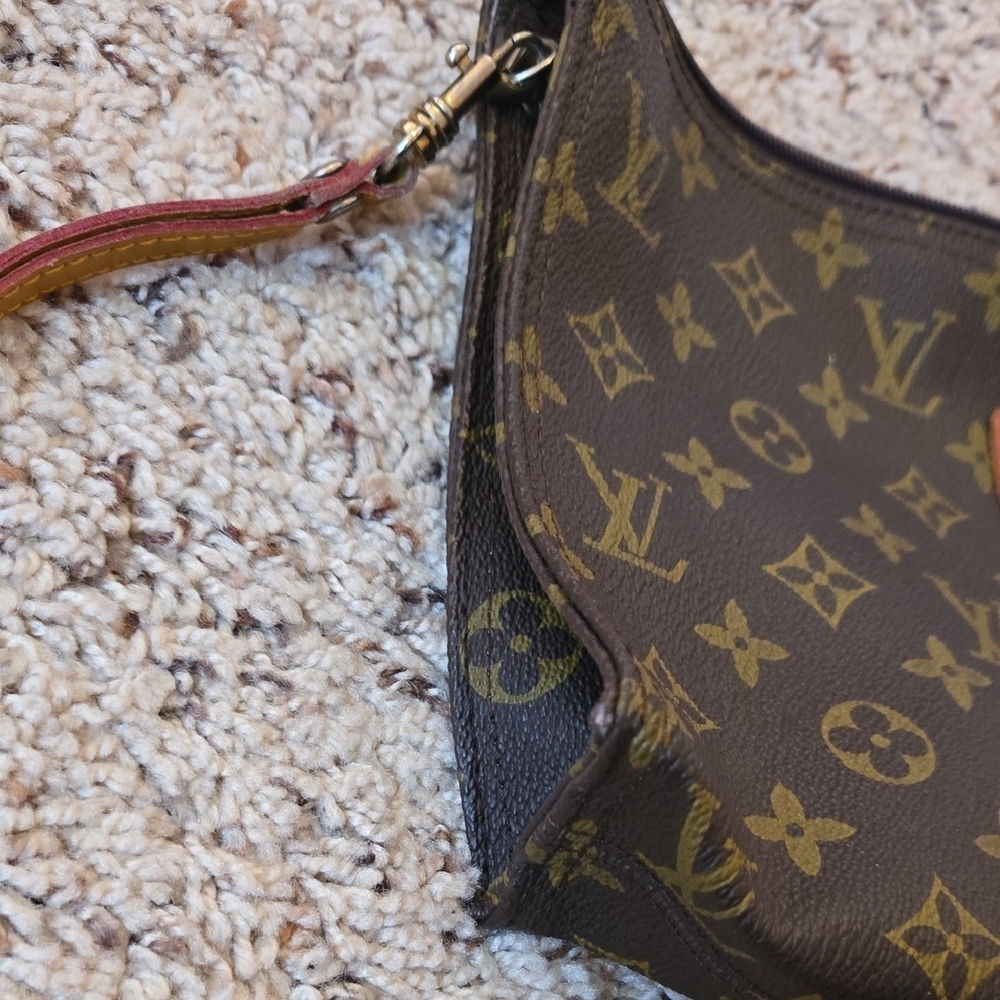 Louis Vuitton Monogram Toiletry Bag in Brown - Picture 4 of 11